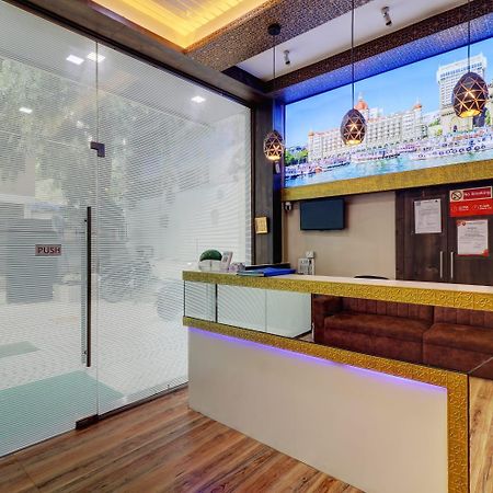 Hotel New Blue Sapphire Residency Mumbai  Buitenkant foto