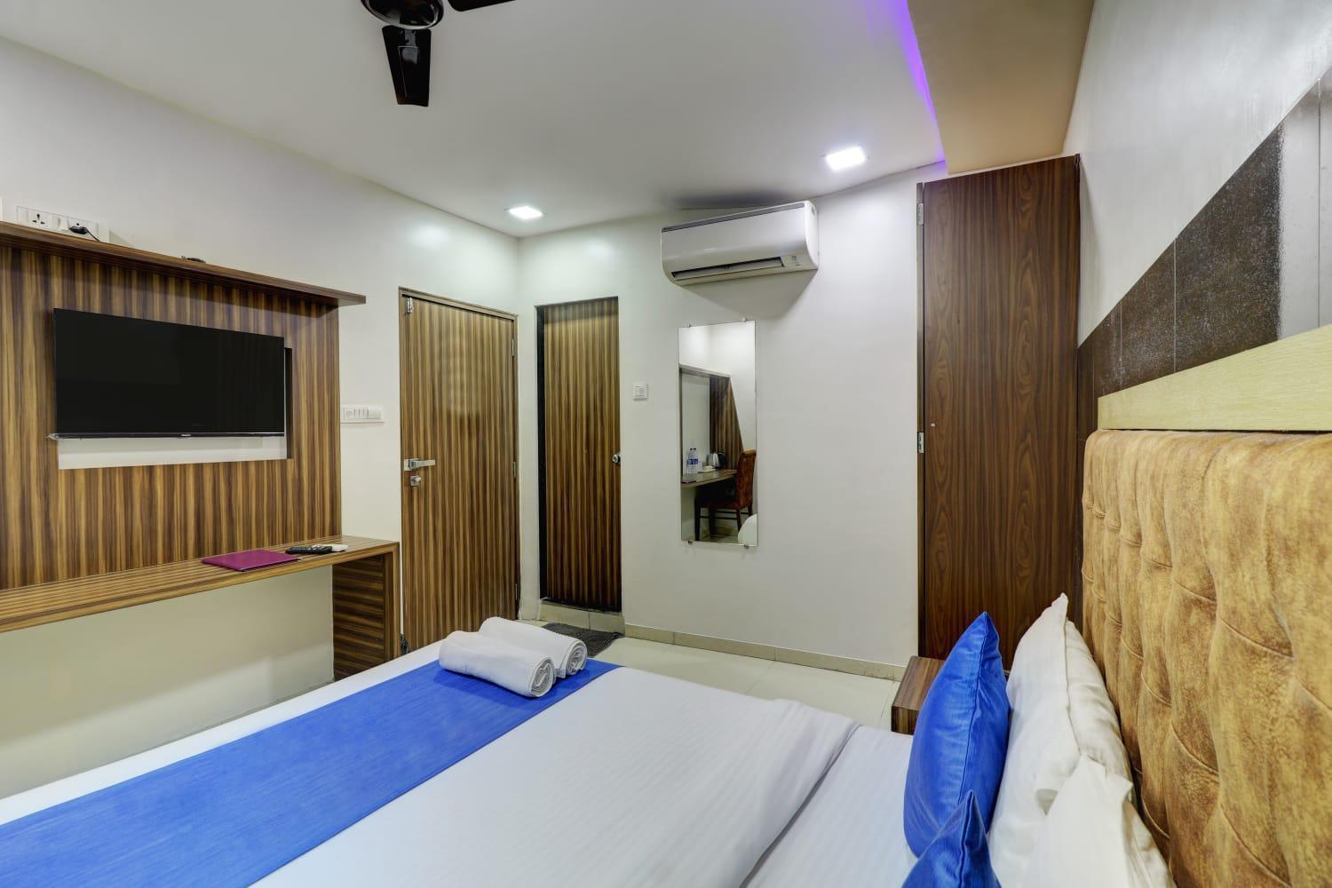 Hotel New Blue Sapphire Residency Mumbai  Buitenkant foto