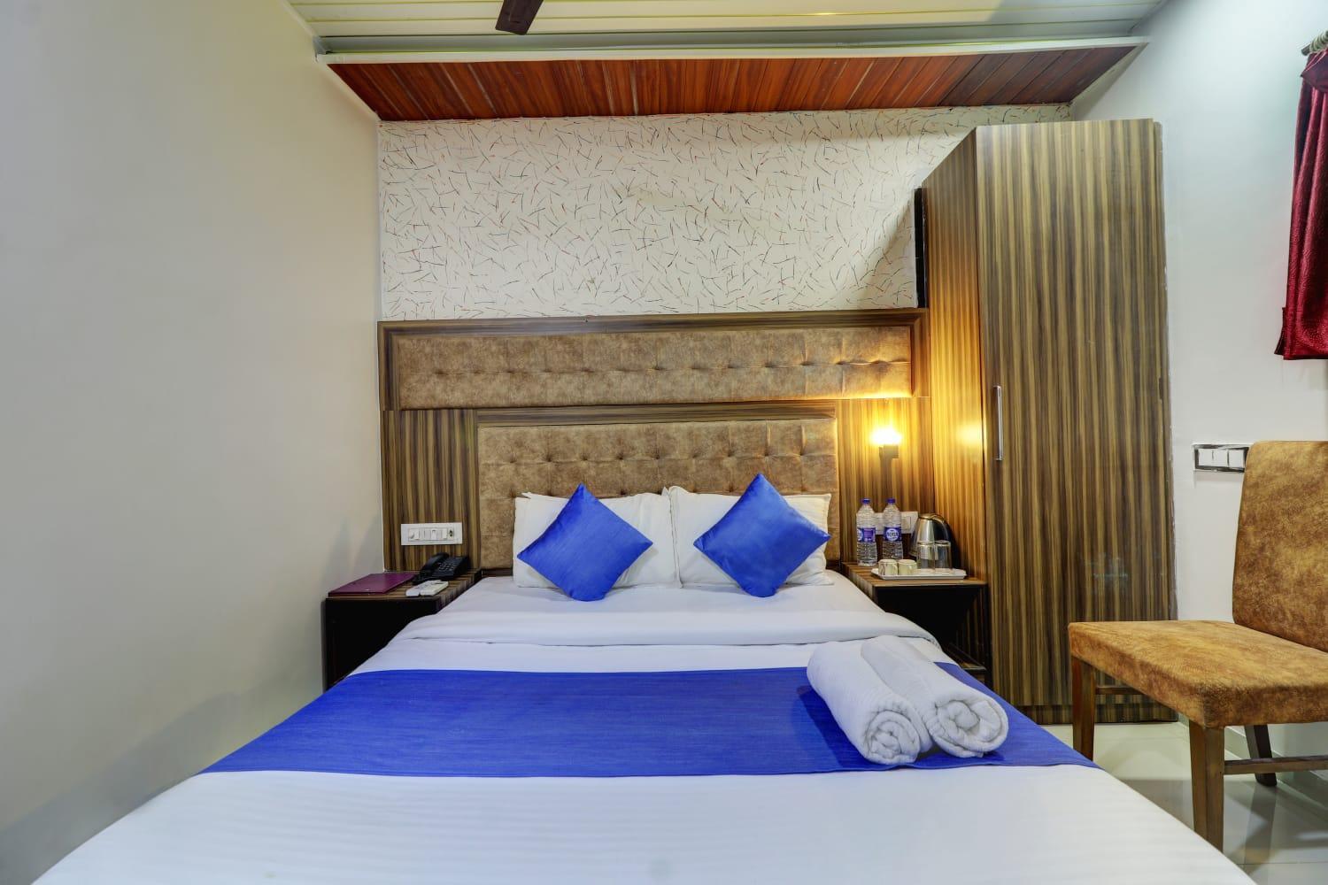 Hotel New Blue Sapphire Residency Mumbai  Buitenkant foto