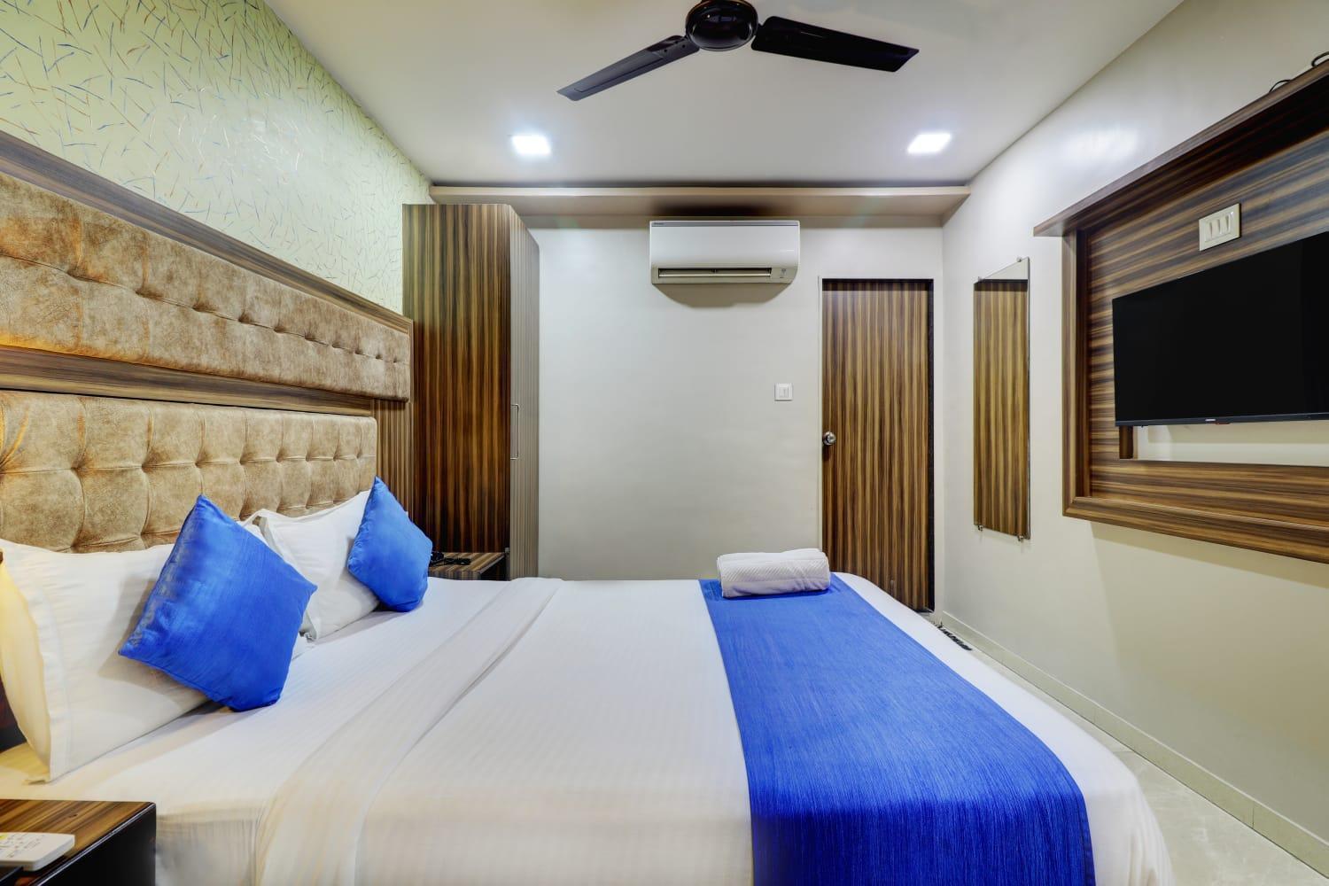Hotel New Blue Sapphire Residency Mumbai  Buitenkant foto