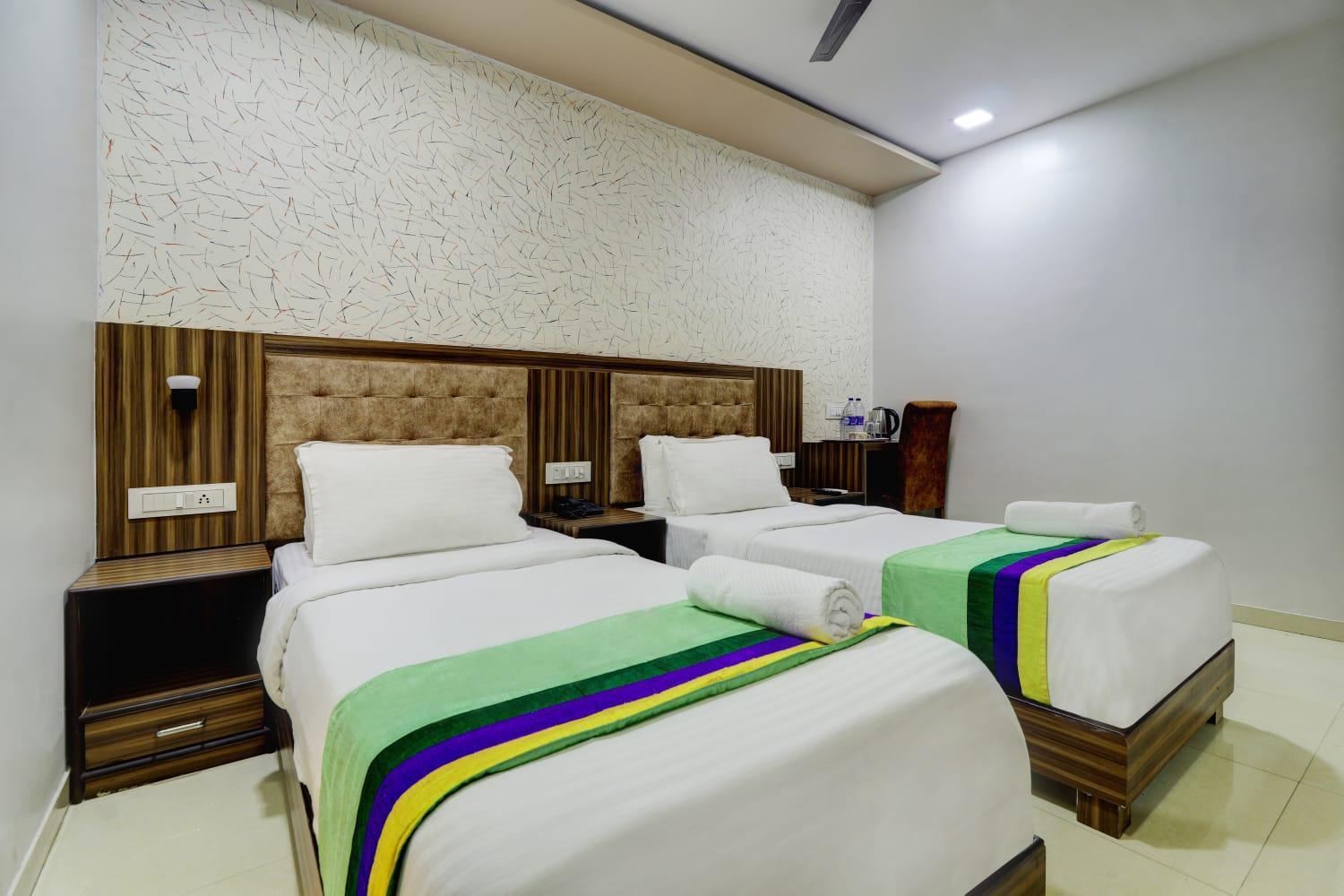 Hotel New Blue Sapphire Residency Mumbai  Buitenkant foto